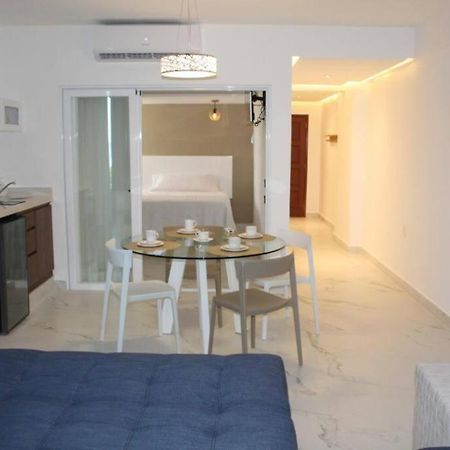 Beach Front Renewed Apartment Cancún Kültér fotó