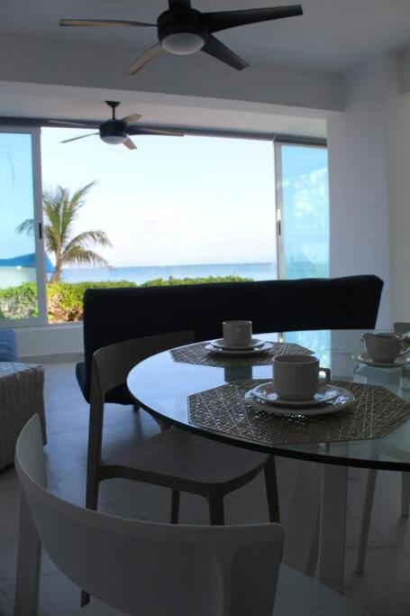 Beach Front Renewed Apartment Cancún Kültér fotó